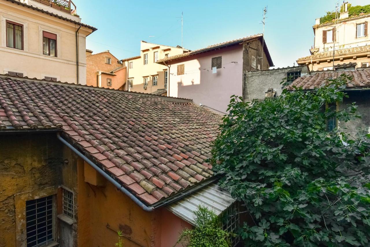 Apartment Monti Secret Garden *